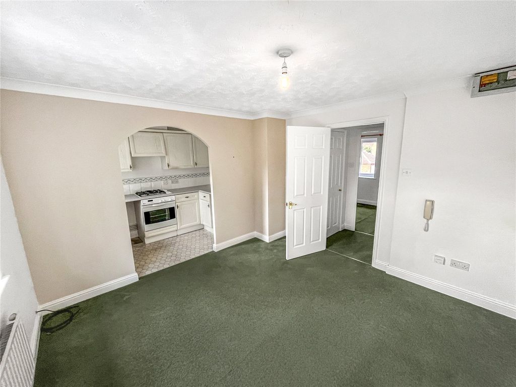 Property photo 3 of 7 Picture No. 16