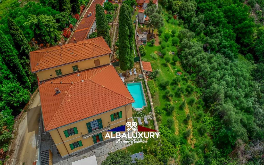 Property photo 3 of 38