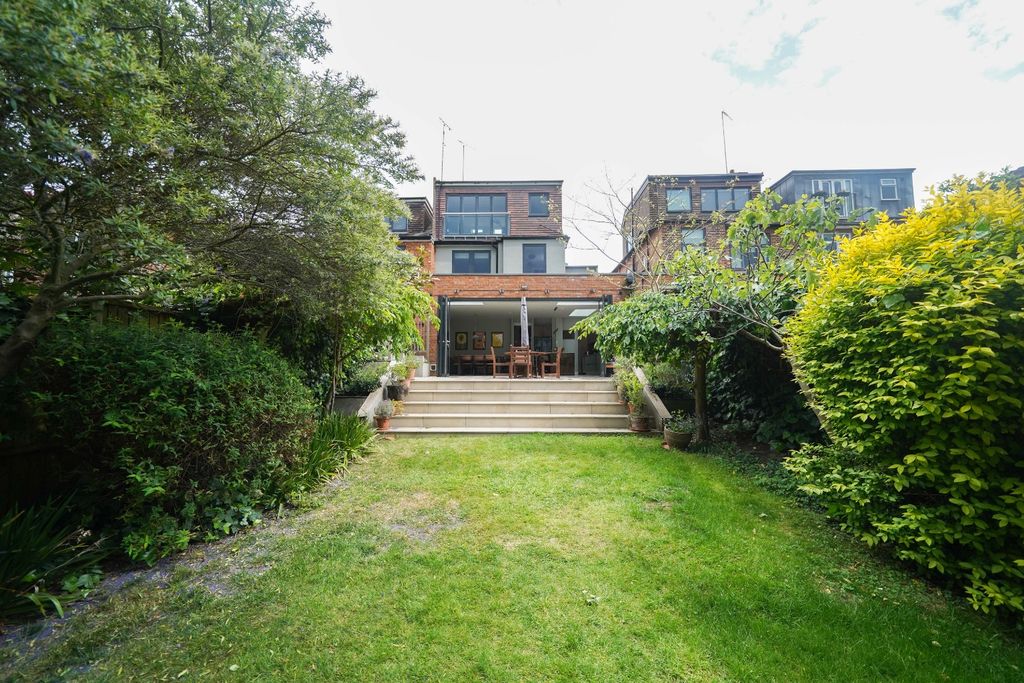 Property photo 2 of 21 4814542