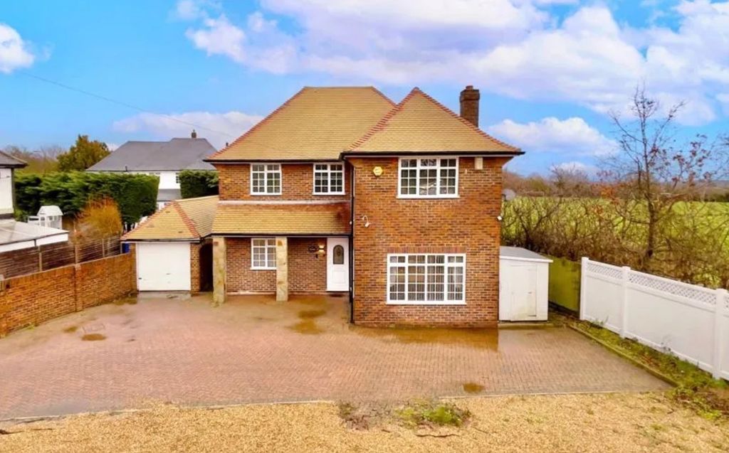 Property photo 2 of 13 Gallery