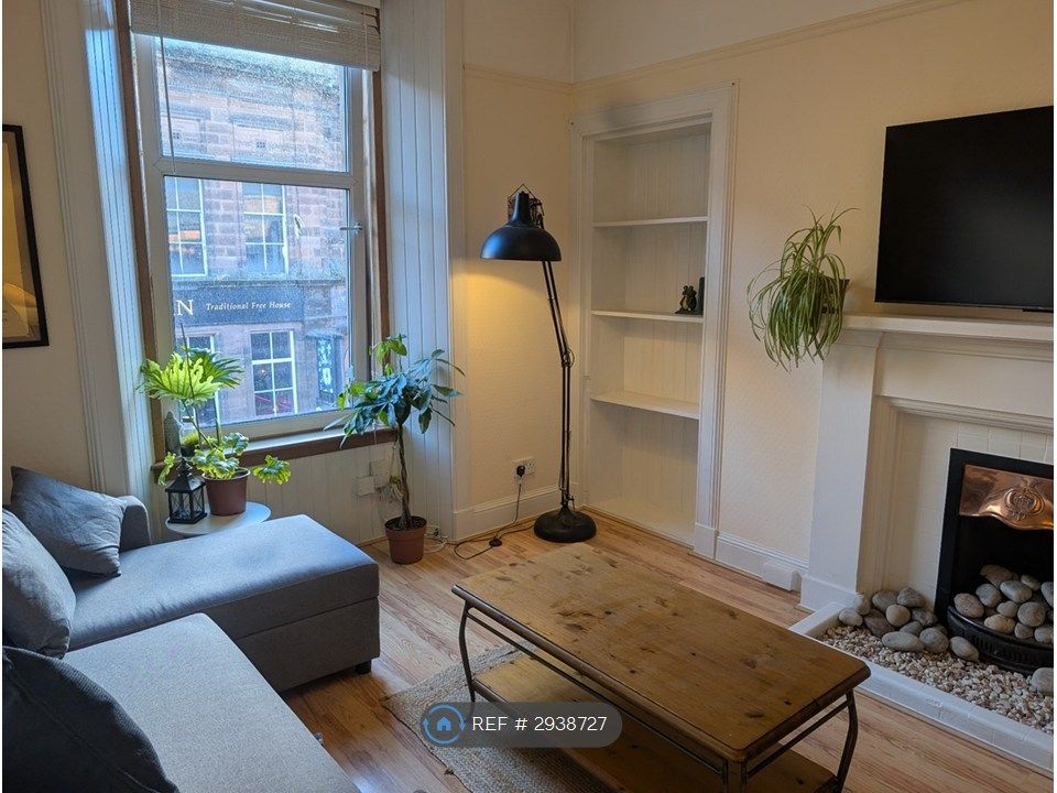 Property photo 1 of 11 Living Room With Built-In Bookshelf