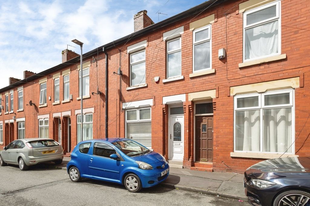 Property photo 1 of 19 Pbox-Img.Jpg