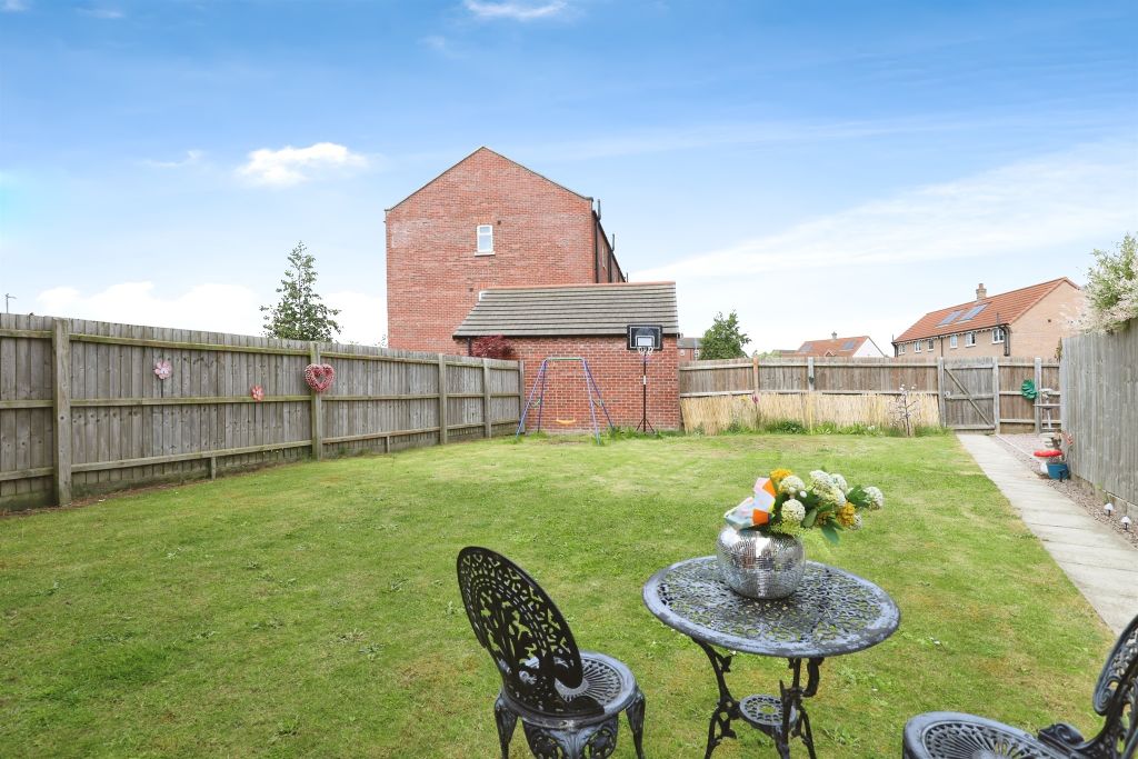 Property photo 2 of 24