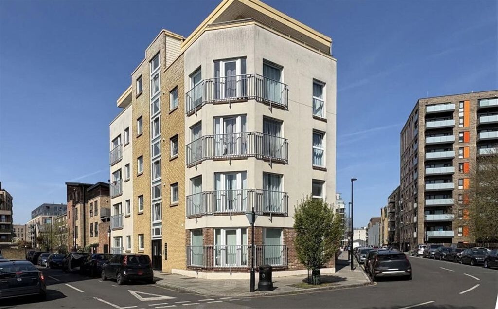 Property photo 1 of 1