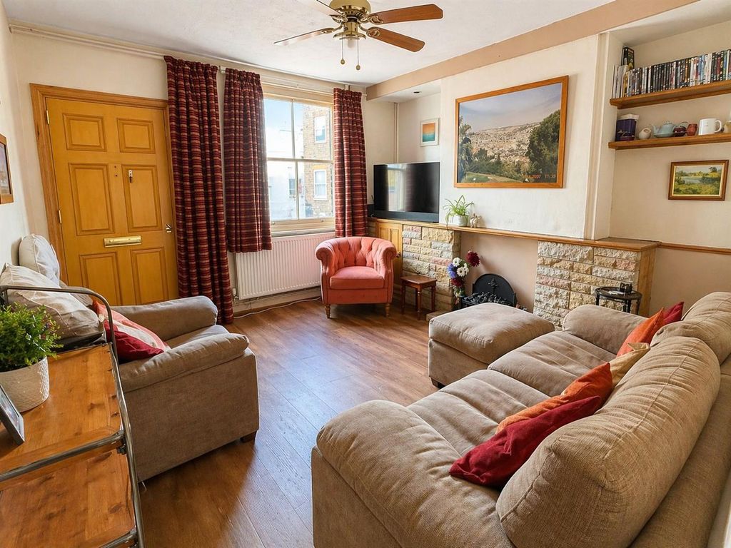 Property photo 2 of 20 Whatsapp Image 2026-04-21 At 16.18.39 (2).Jpeg