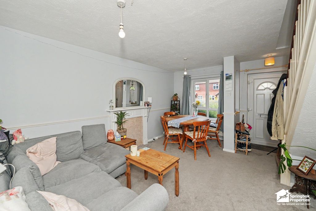 Property photo 3 of 13 Image 2