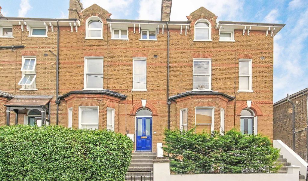 Property photo 1 of 5