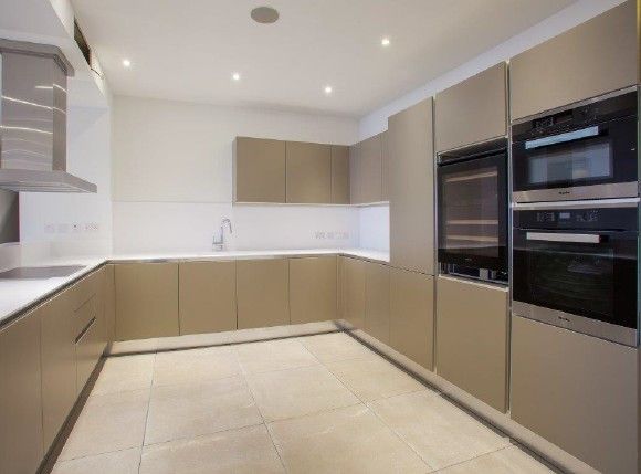 Property photo 3 of 5