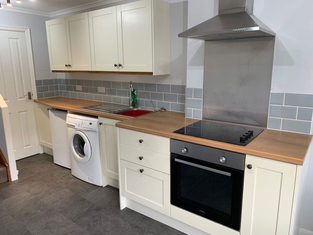 Property photo 3 of 14