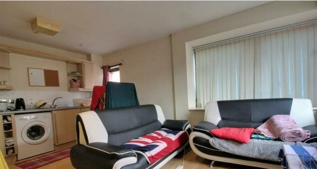 Property photo 3 of 9 Image