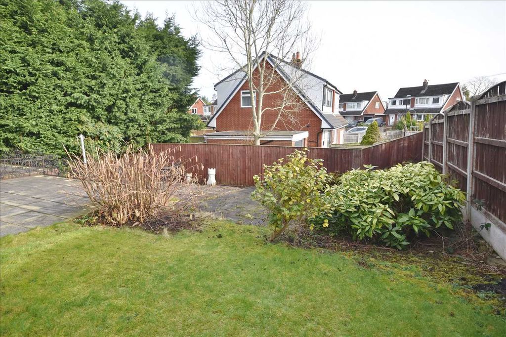 Property photo 2 of 15