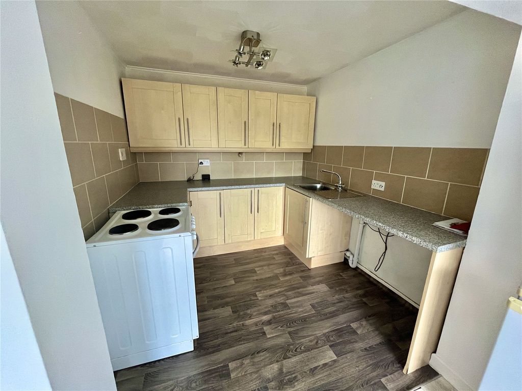 Property photo 2 of 11 Picture No. 06