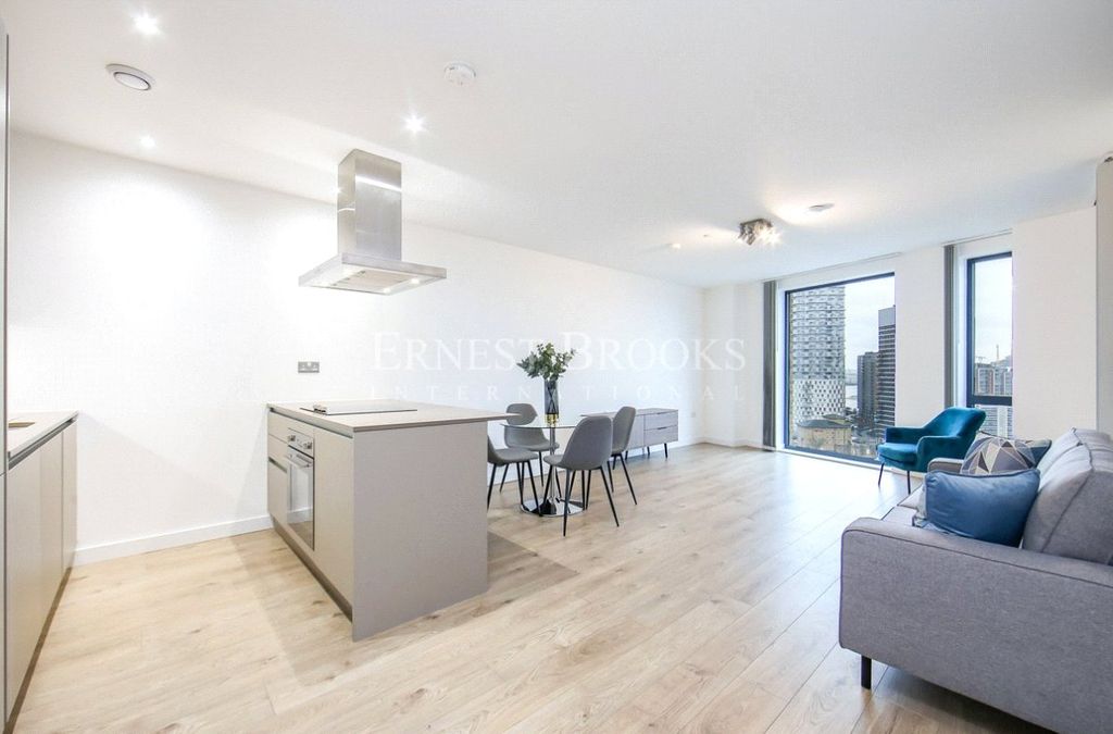 Property photo 2 of 11 Picture No. 05