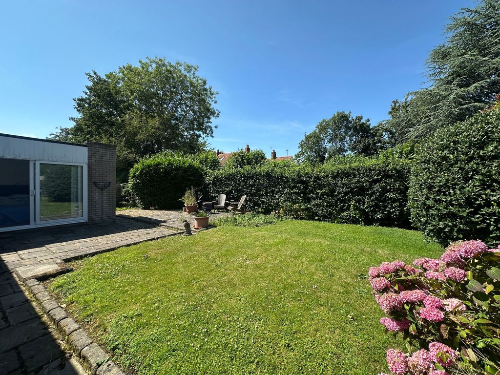 Property photo 1 of 17 Rear Garden