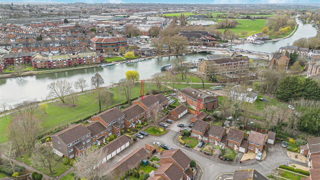 Property photo 1 of 13 8 Crendon Ct Pic.Png