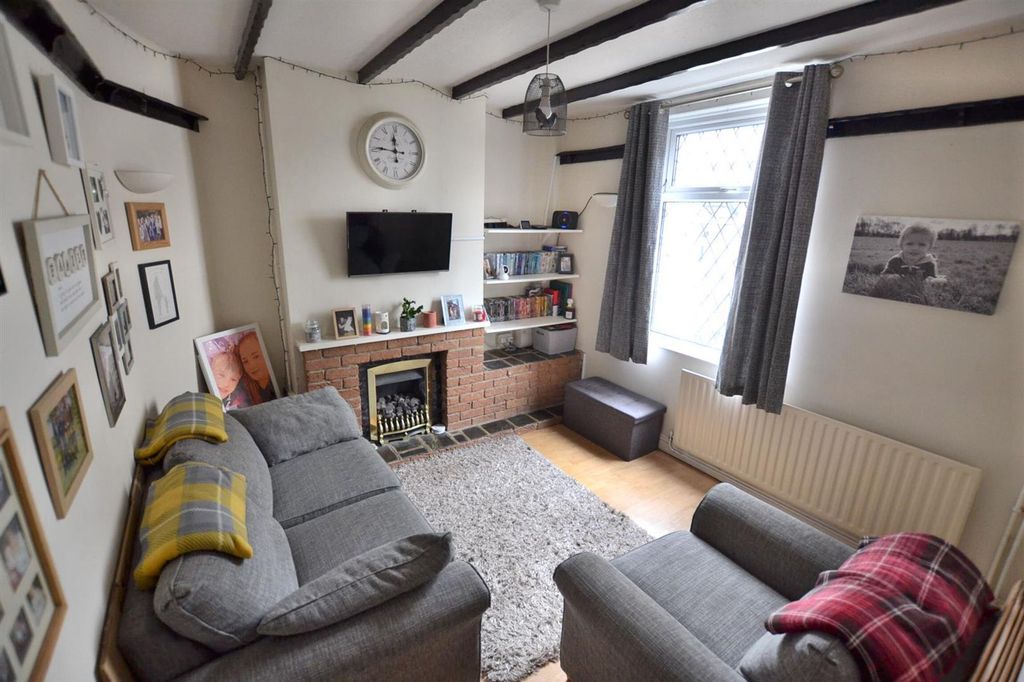 Property photo 3 of 12 Living Room