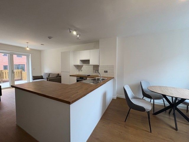 Property photo 3 of 9 Kitchen/Diner