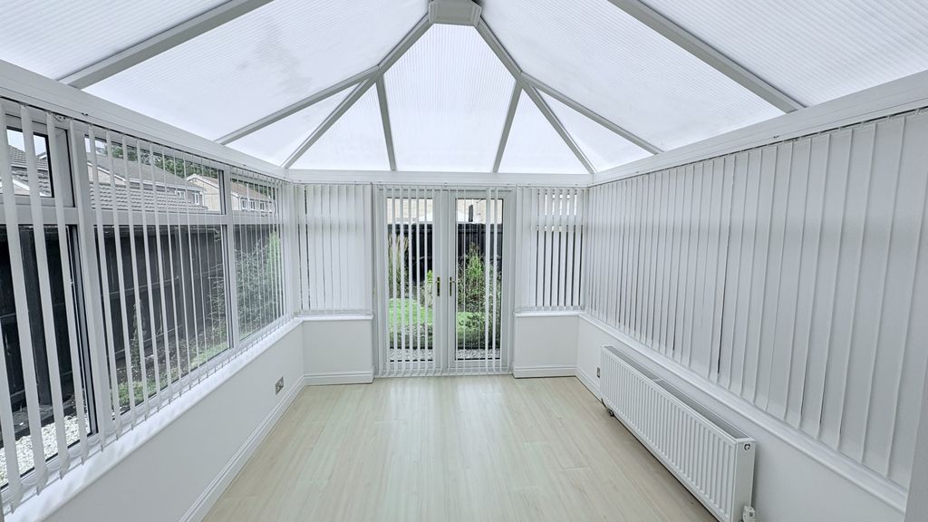 Property photo 3 of 13 Fullsizerender