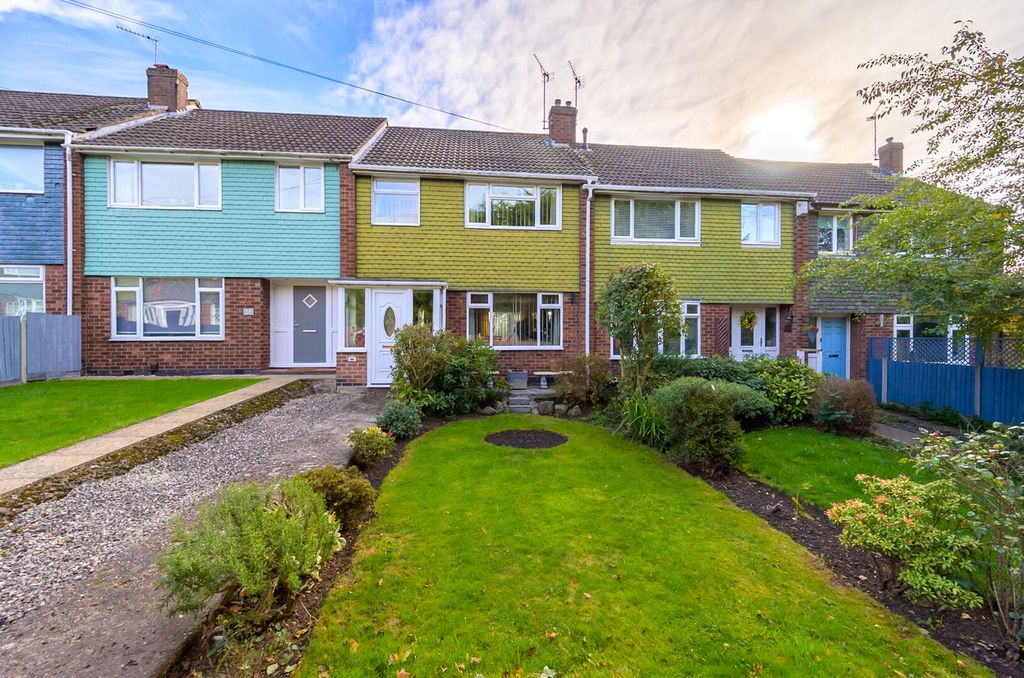 Property photo 1 of 22 Front (Exterior)