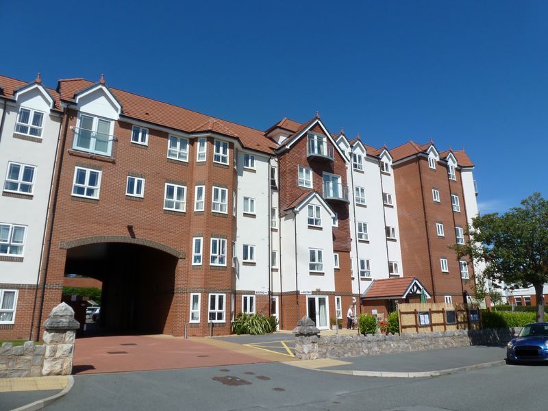 Property photo 1 of 22 Photo 8