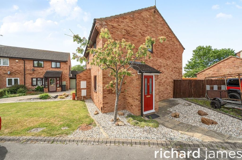 Property photo 1 of 13 8F4c696Acf1c43F9991Fba5d62ba8A85