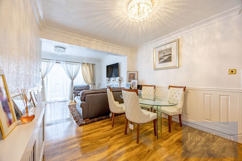 Property photo 3 of 16 Photo 3