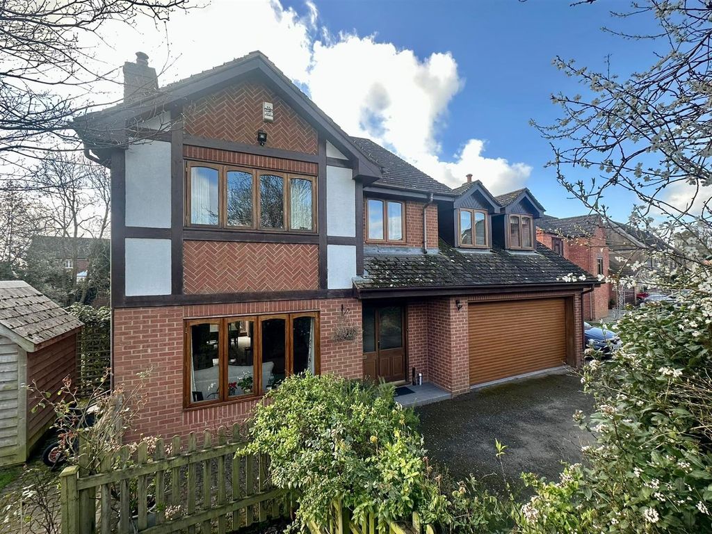 Property photo 1 of 45