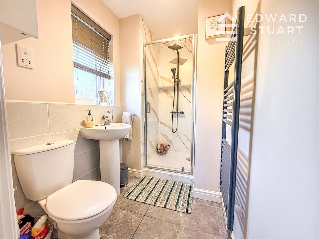 Property photo 3 of 13 Picture No. 02