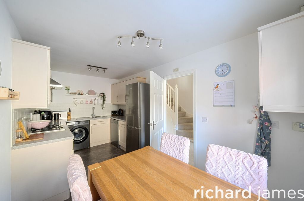 Property photo 3 of 11 8d27c6B9d64348E5B736Ffd6d0E68d6d