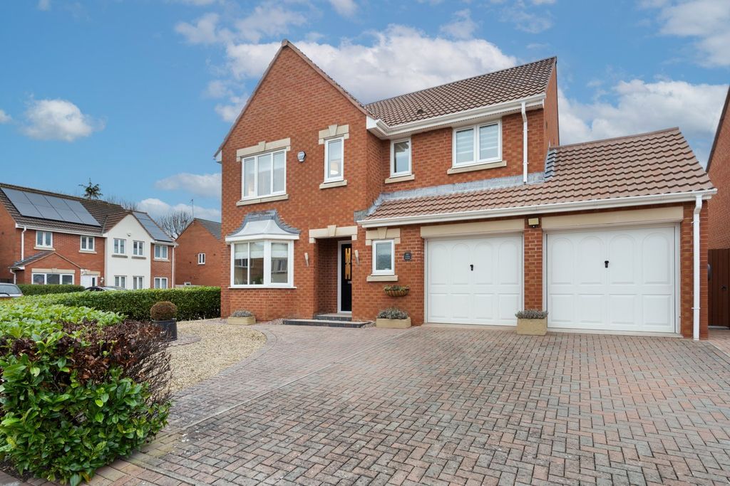 Property photo 1 of 23