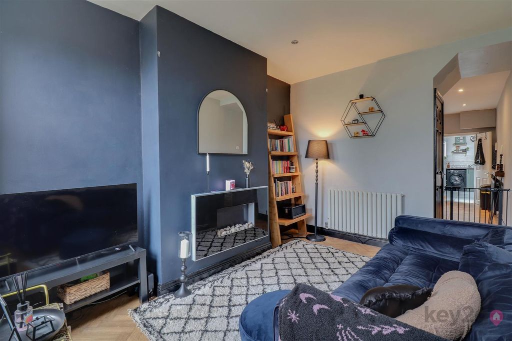 Property photo 2 of 21 Img_2429-Img_2431.Jpg