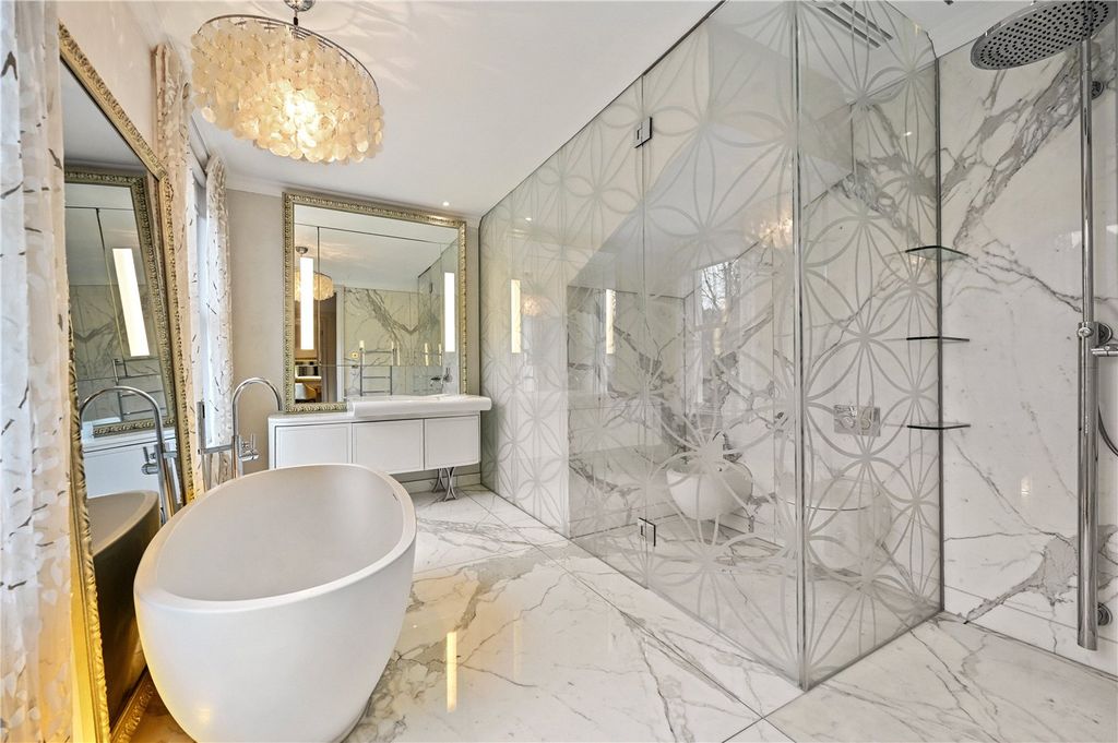 Additional image 15 of 7 bed detached house to rentAddison Road, Kensington, London W14