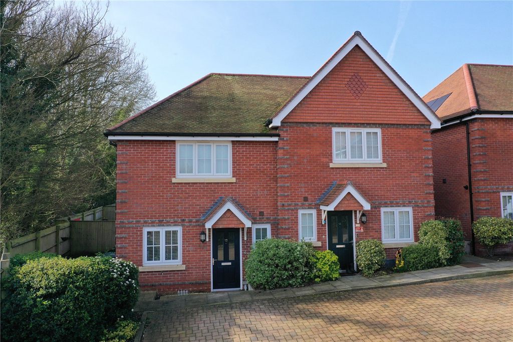 Property photo 1 of 13 Front