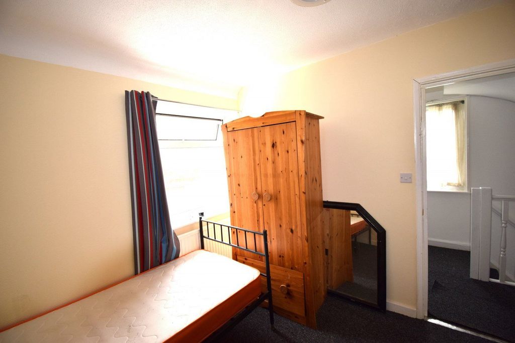 Property photo 3 of 23 Gallery