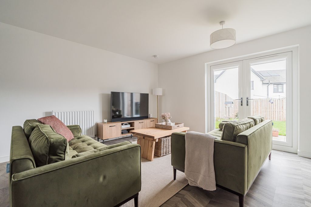 Property photo 2 of 24 Property Image 2