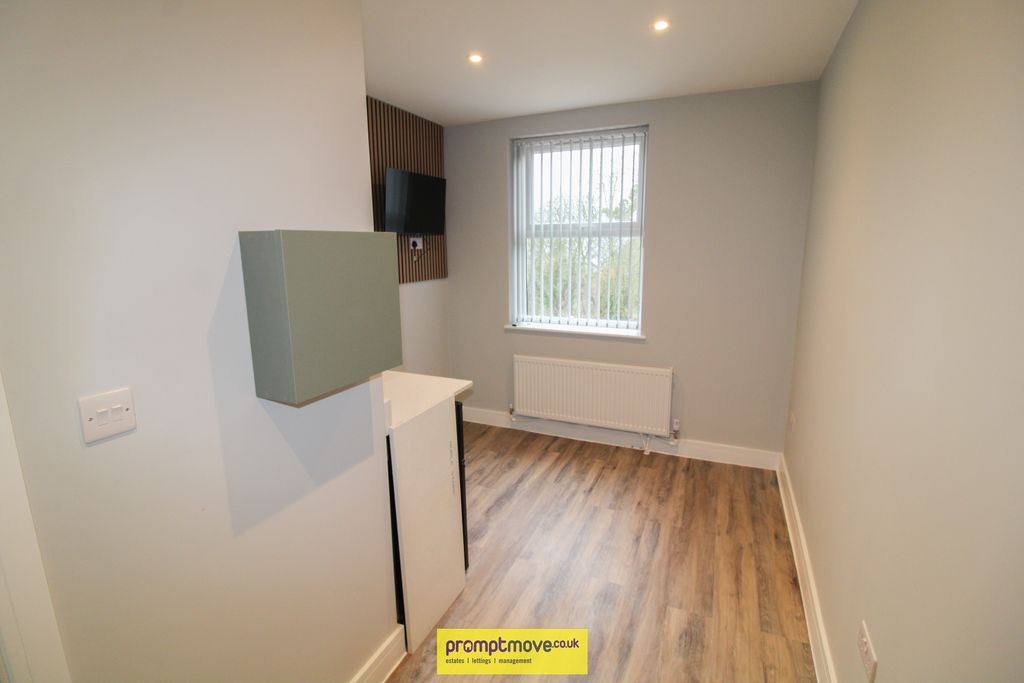 Property photo 2 of 5 Na