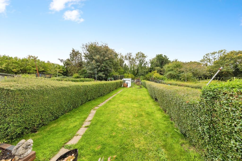 Property photo 2 of 18 Photo