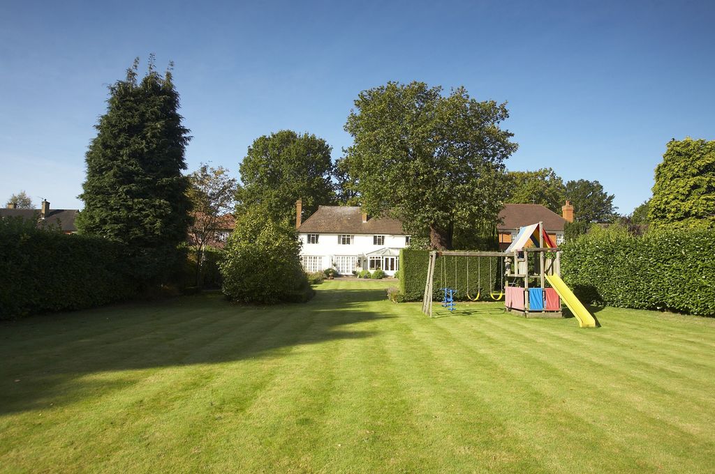 Property photo 3 of 7 2