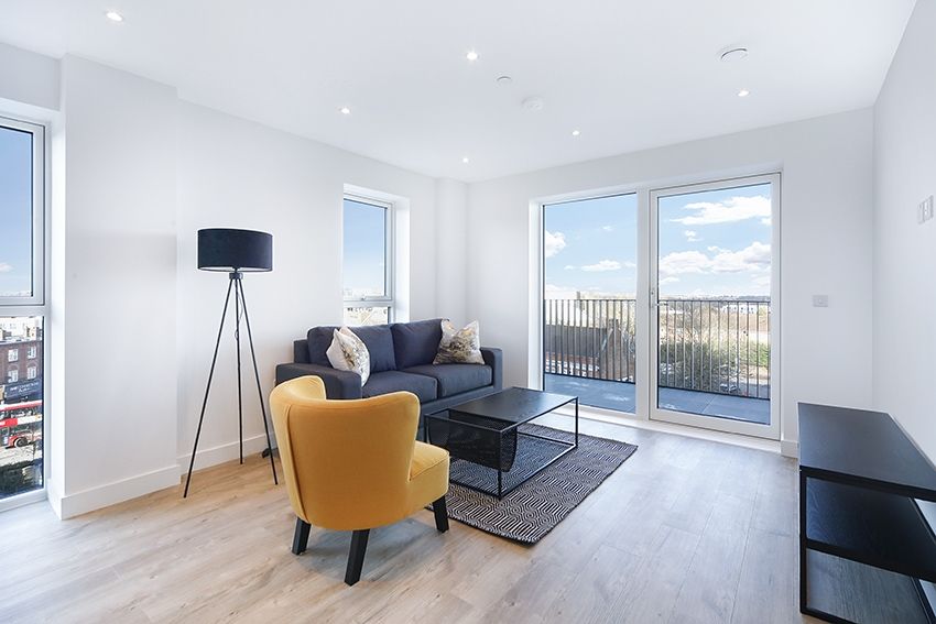 Property photo 2 of 11 _0Rd1003