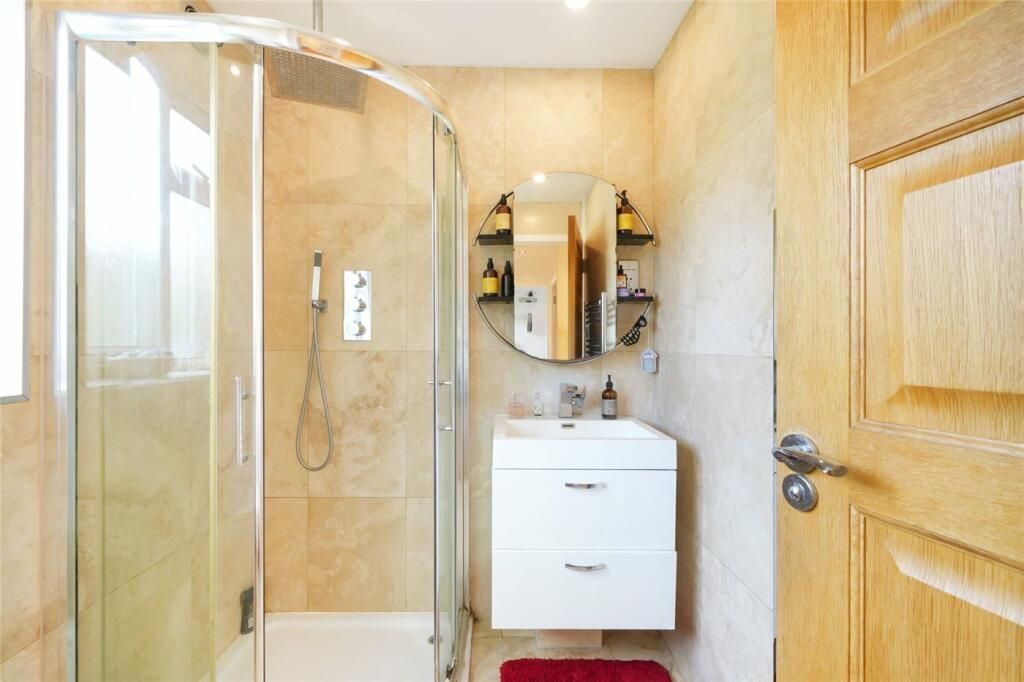 Property photo 3 of 3