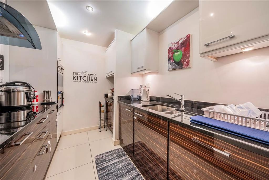 Property photo 3 of 6