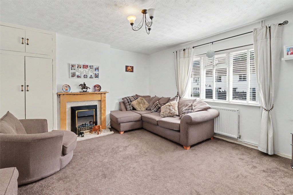 Property photo 3 of 15 3 - Picture No. 10