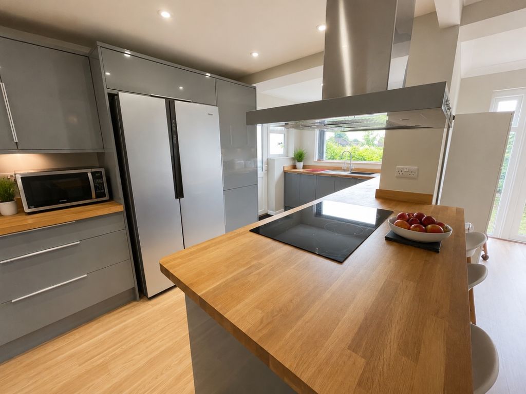 Property photo 3 of 10 5249212