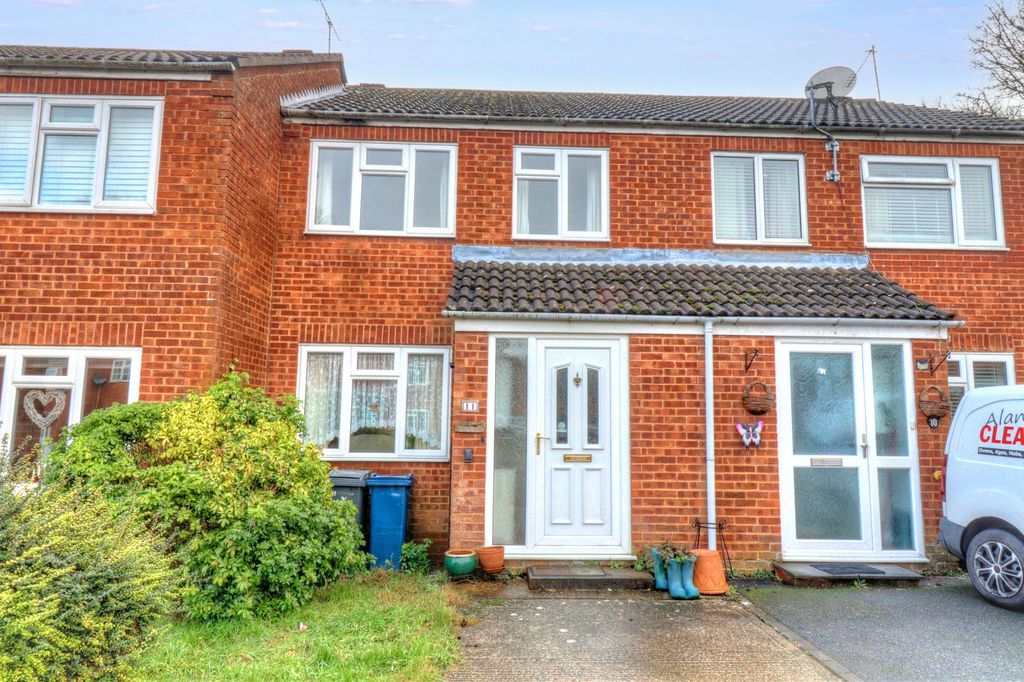 Property photo 1 of 9