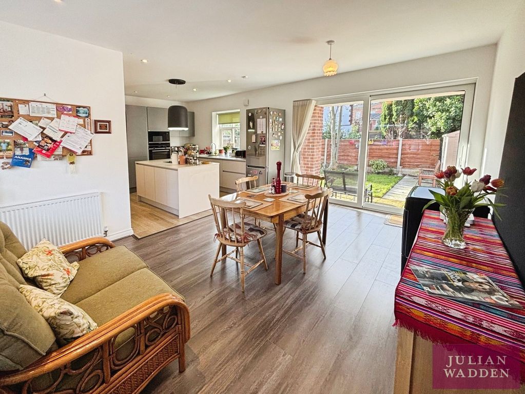 Property photo 2 of 21 Picture 2