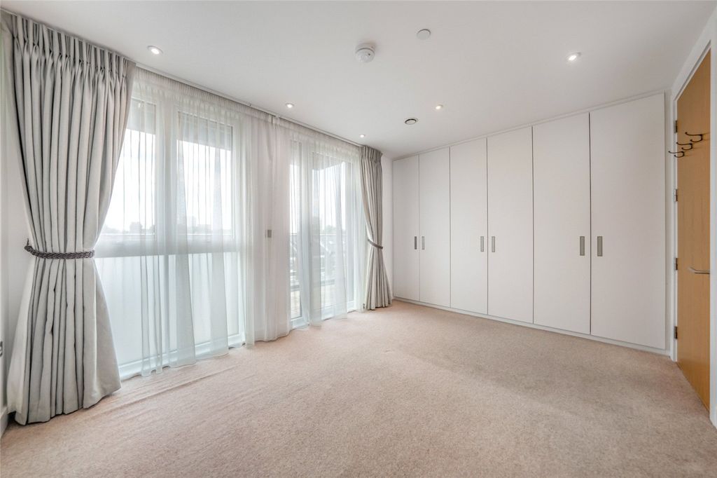 Property photo 2 of 15 Picture No. 08