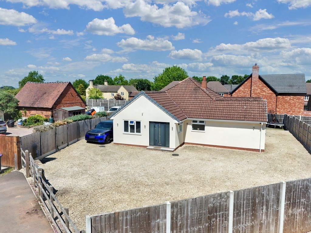 Property photo 1 of 28 4214260