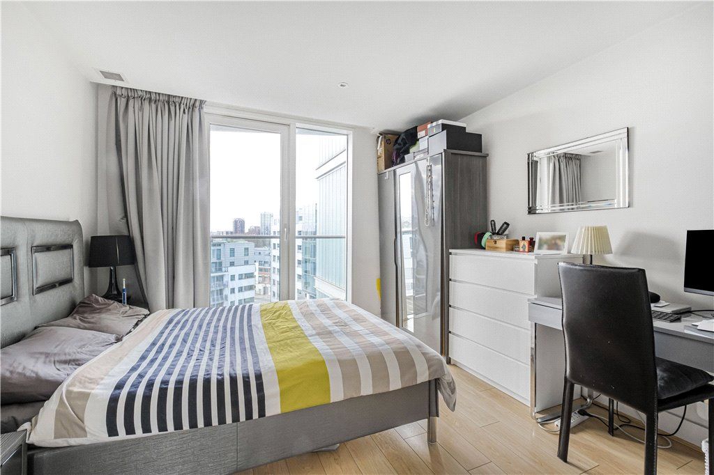 Property photo 3 of 15 Bedroom