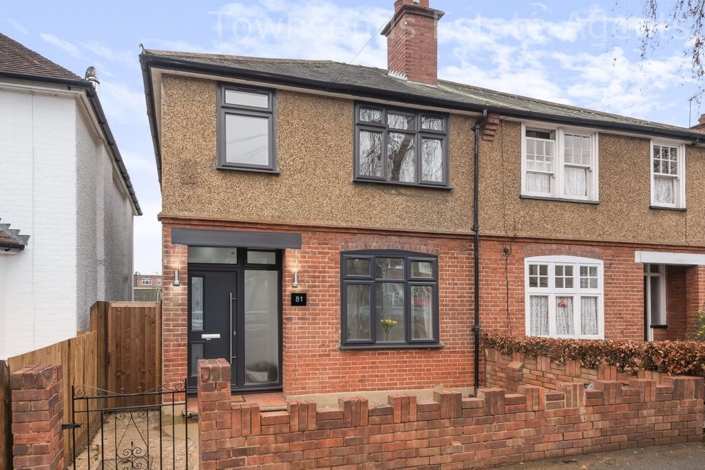Property photo 1 of 13