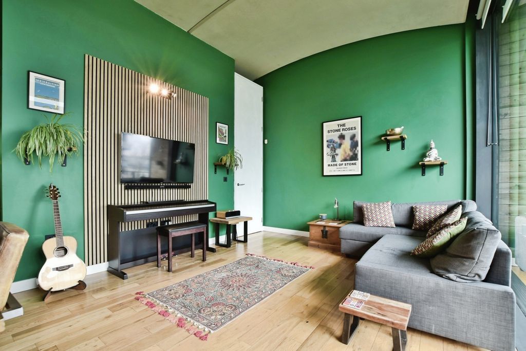 Property photo 2 of 27 Pbox-Img.Jpg